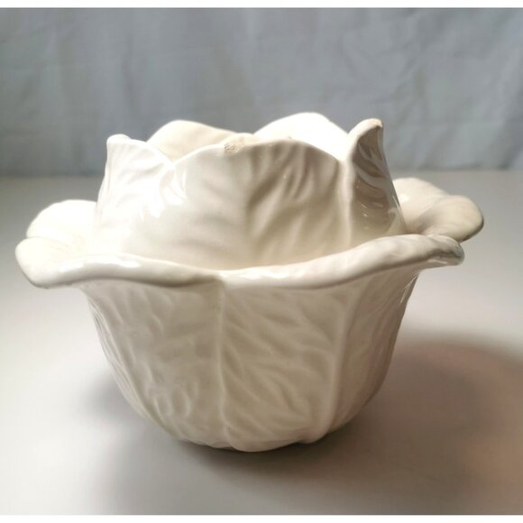Cabbage Leaf White Trinket Container Hand Made 1975 Signed Jennifer Colangelo - Picture 8 of 16